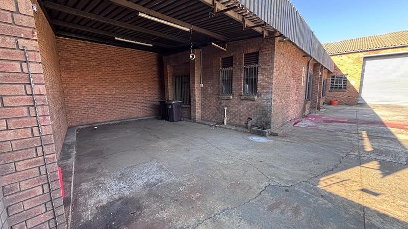 To Let Commercial Property for Rent in Montague Gardens Western Cape